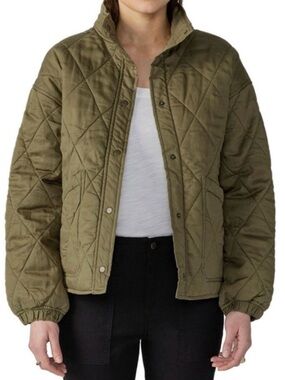 Green Quilted Dolman Jacket Social Standard by Sanctuary